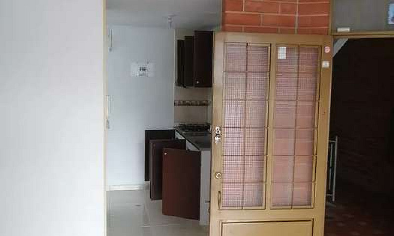 Vendo Apartamento 68...