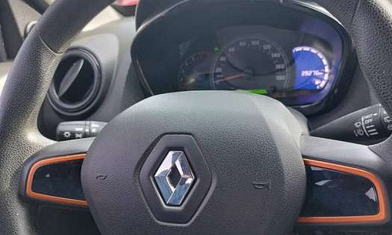 Renault Kwid Outside...