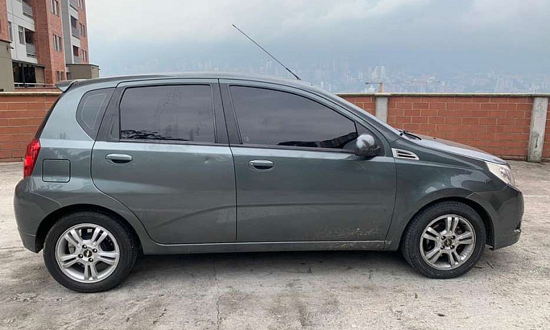 Chevrolet Aveo Emoti...