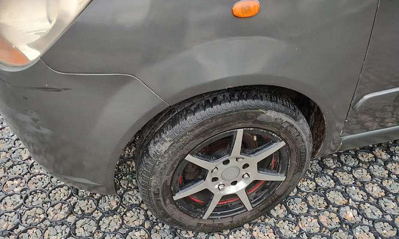 Vendo Chevrolet Spar...