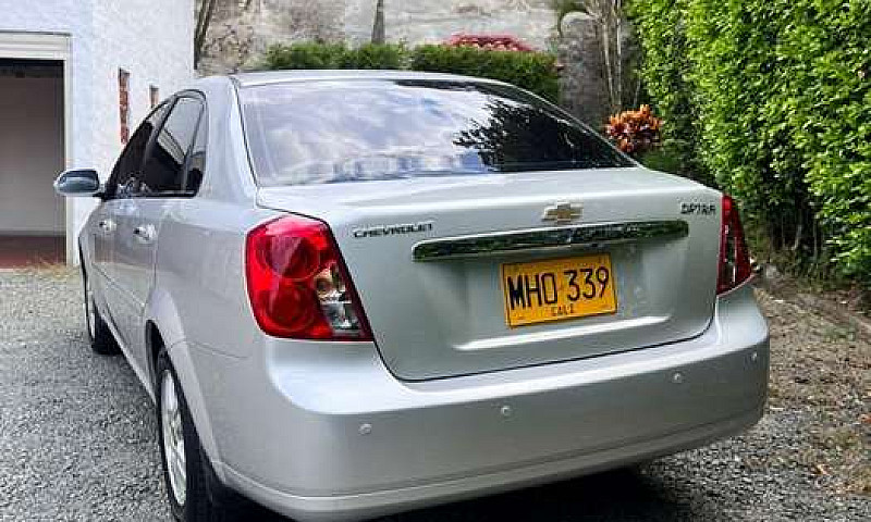 Chevrolet Optra 2012...