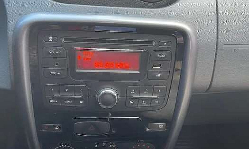 Renault Logan...