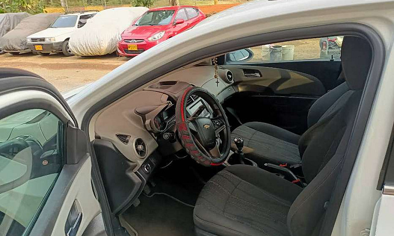Vendo Chevrolet Soni...