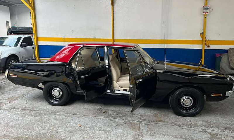 Se Vende Carro Dodge...