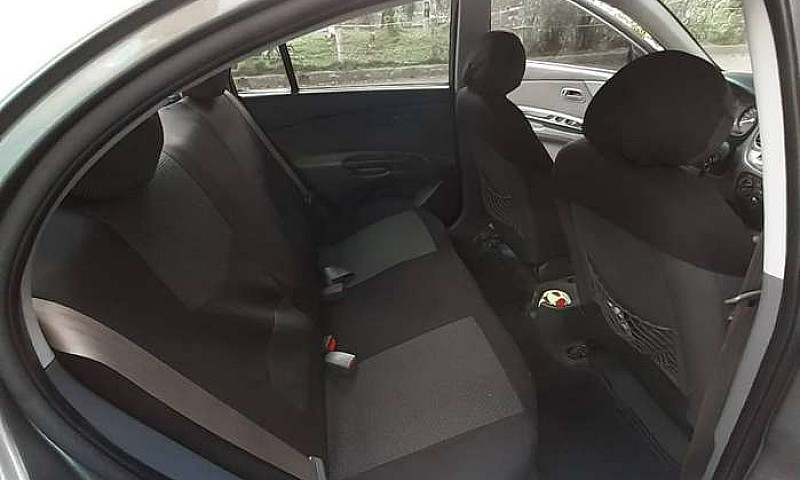 Kia Rio Xcite 2012 M...