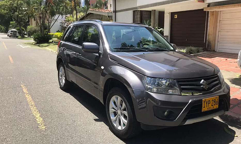 Suzuki Gran Vitara 2...