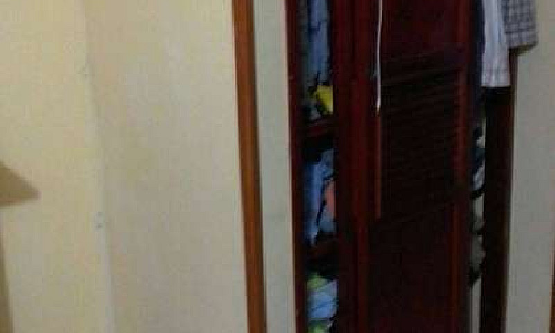 Arriendo Habitacione...