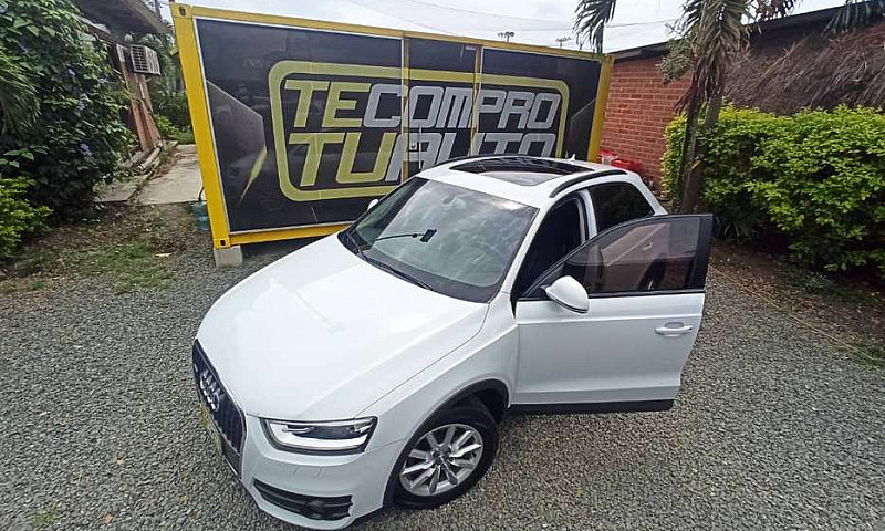 Audi Q3 2014...