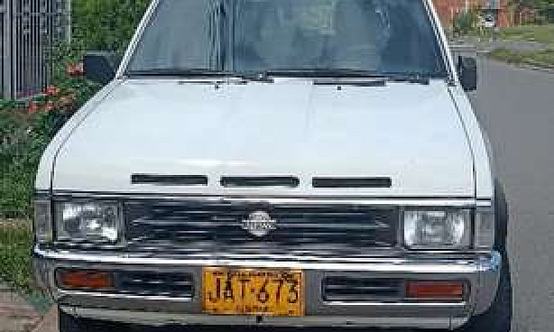 Nissan Pathfinder...