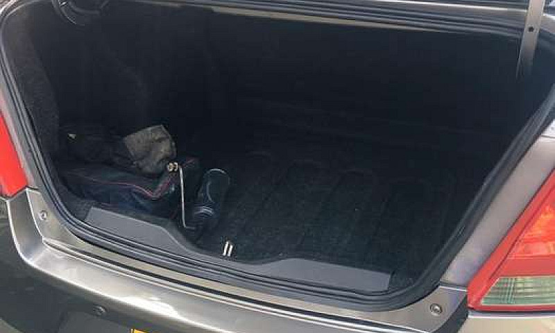 Vendo Mi Carro Por N...