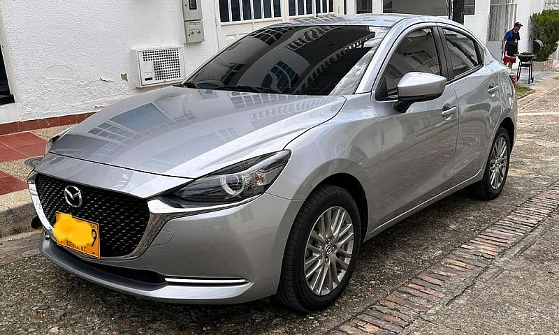 Mazda 2 Gran Turing...