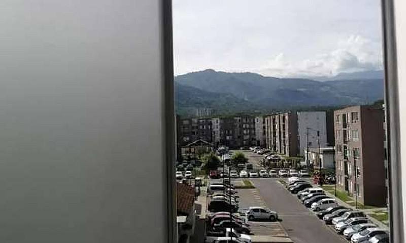 Se Arrienda Cómoda H...