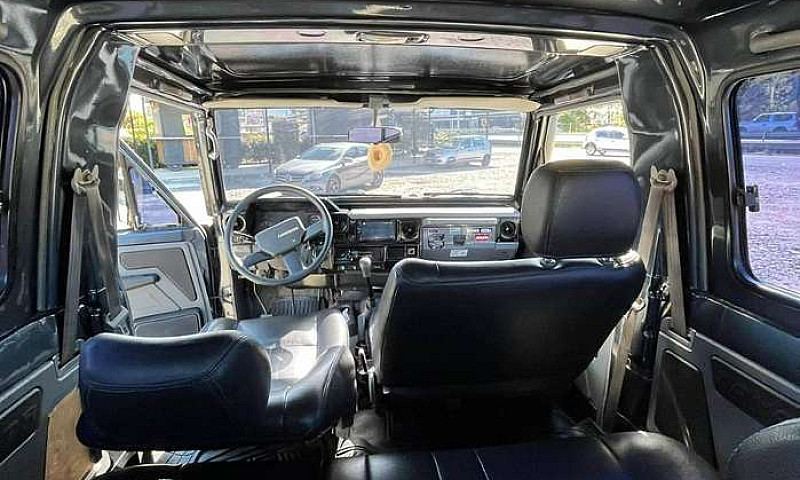 Toyota Land Cruiser ...