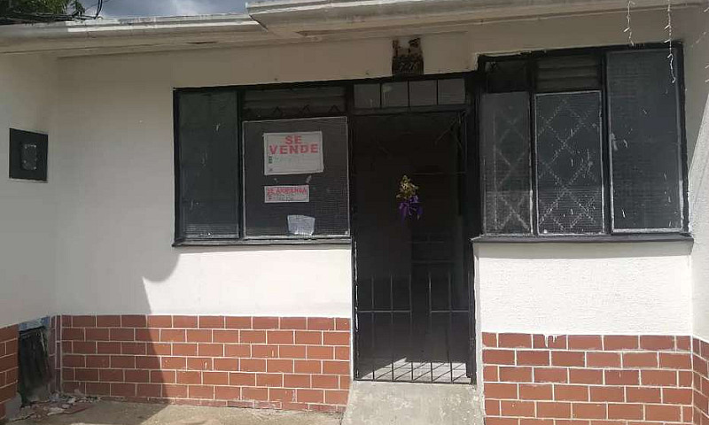 Casa En Venta Esquin...