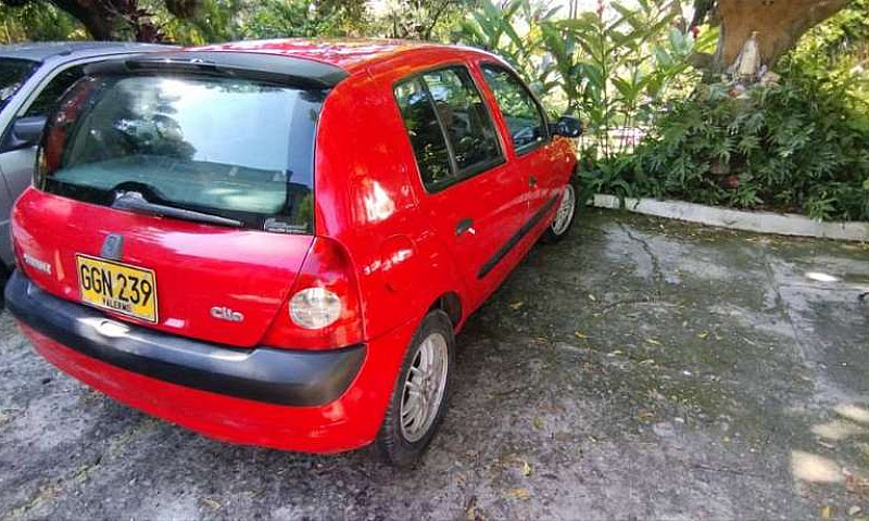 Renault Clio, Modelo...