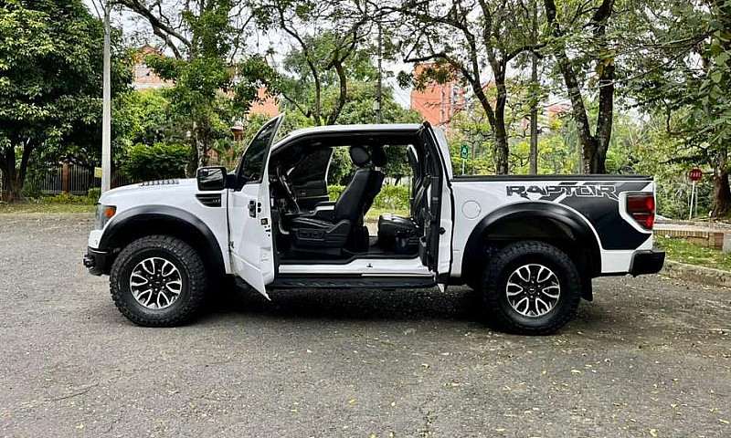 Ford Raptor F150 B2+...