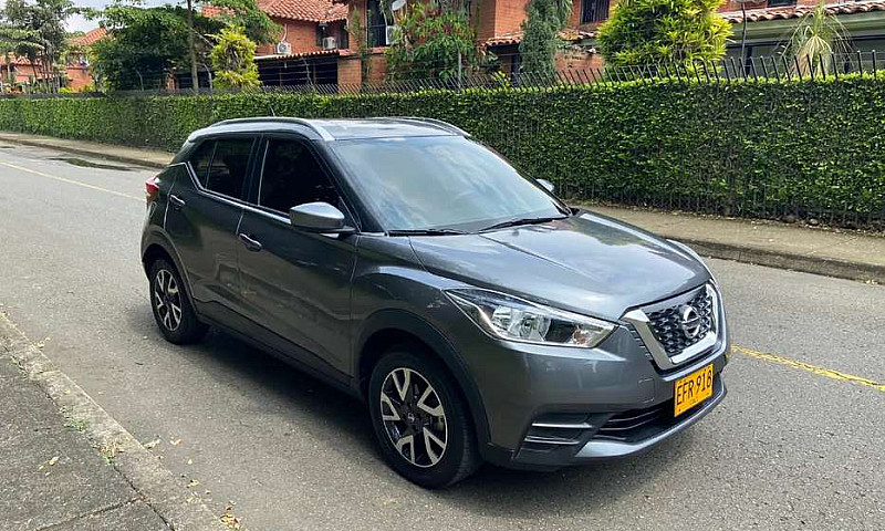 Nissan Kick Versión ...