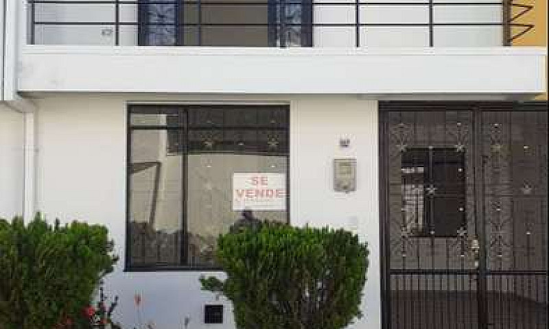 Se Vende Casa De Dos...