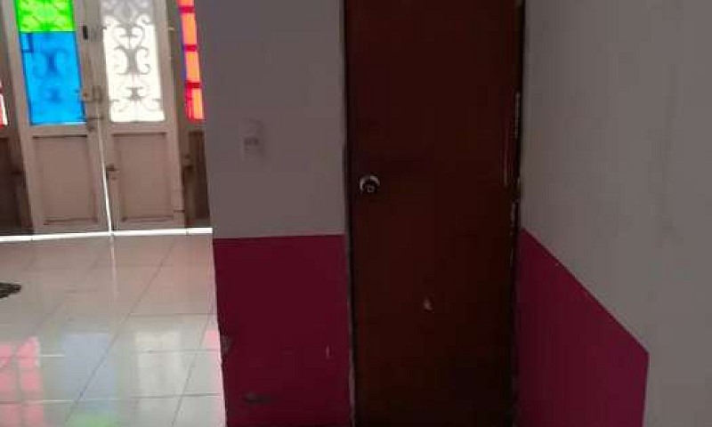 Local Barzal Bajo...