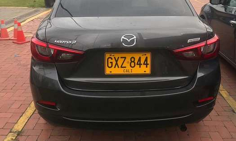 Mazda 2 Touring Seda...