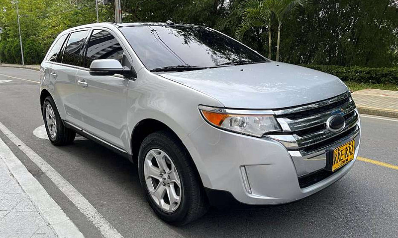 Ford Edge Limited F1...