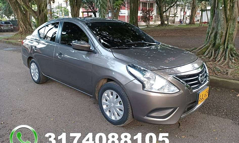 Nissan Versa Sense 2...