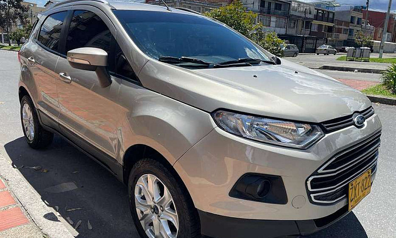 Ford Ecosport Titani...
