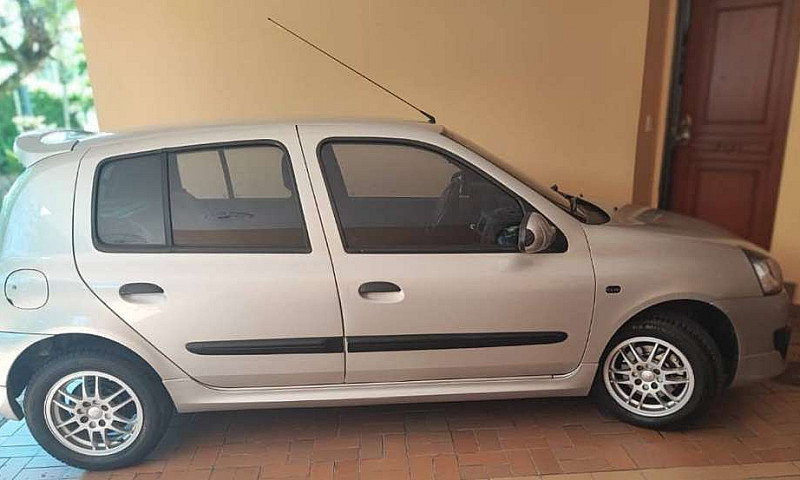 Renault Clio Style M...