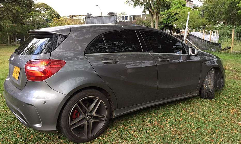 Mercedes Benz A250 S...