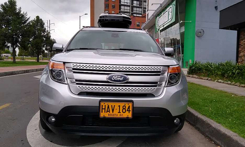 Vendo Ford Explorer ...