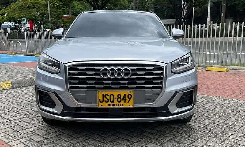 Audi Q2 Progressive ...