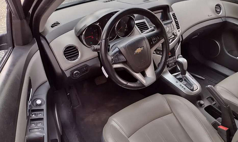 Chevrolet Cruze Plat...