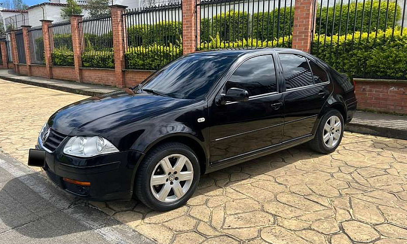 Vendo Volkswagen Jet...
