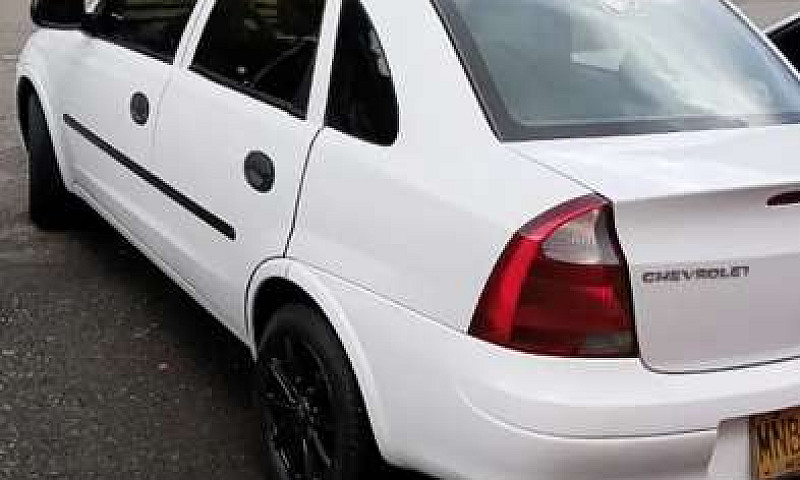 Vendo Corsa En Muy B...