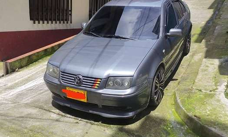 Vendo Volkswagen Jet...