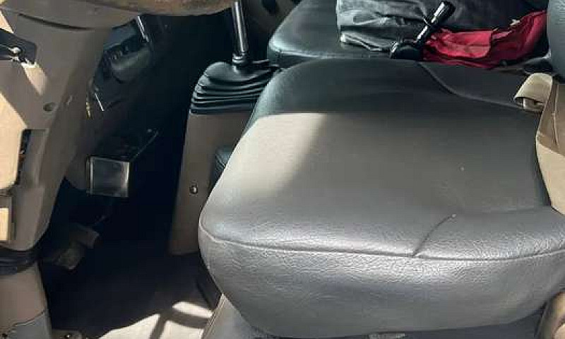 Vendo Foton...