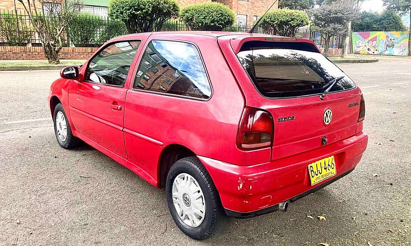 Vendo Volkswagen Gol...