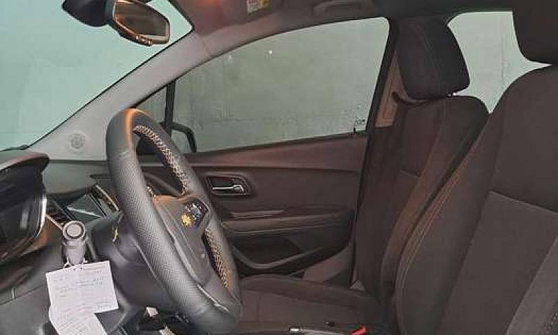 Chevrolet Tracker...