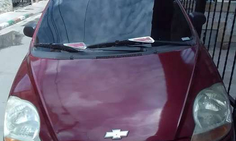 Vendo Spark 2009...