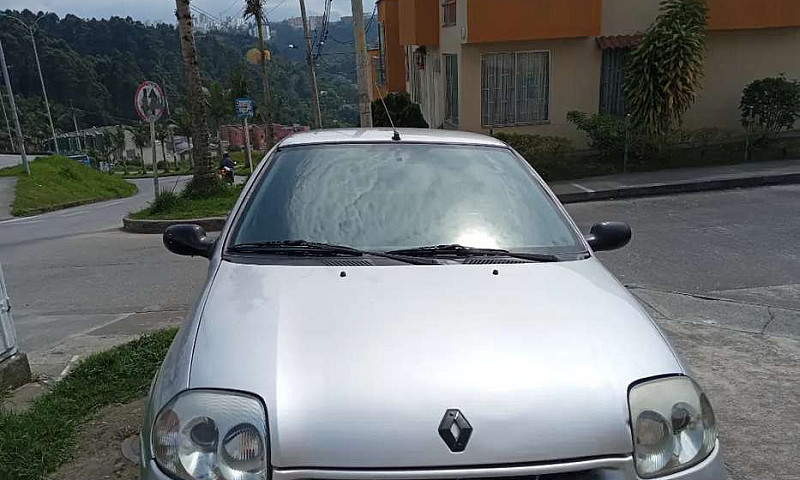 Clio 2003 Excelente ...