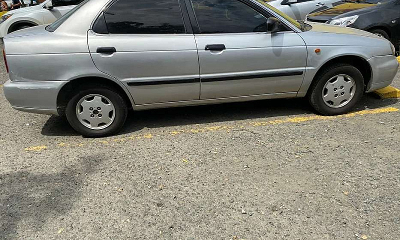 Chevrolet Esteem 1.3...