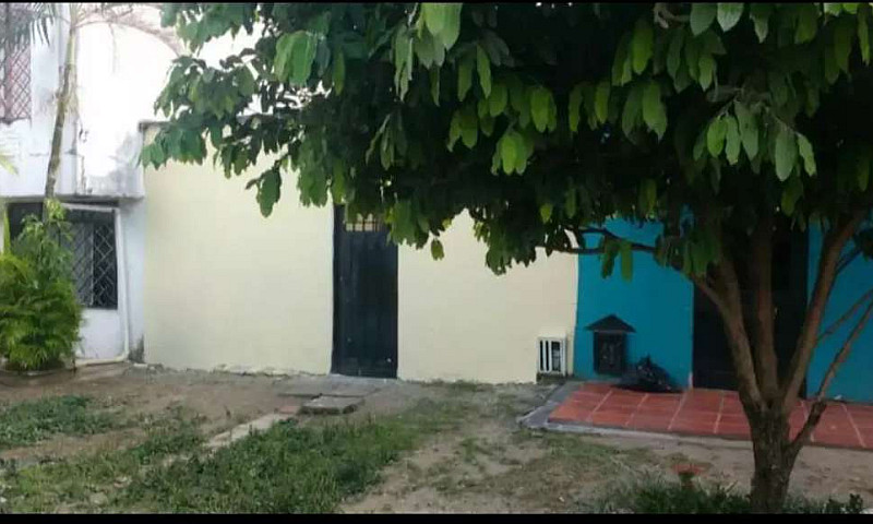 Casa Doble Fachada...