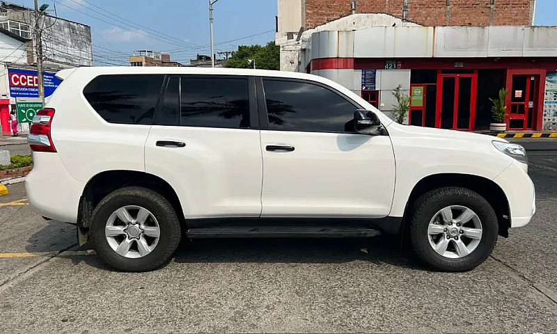 Toyota Prado Blindad...