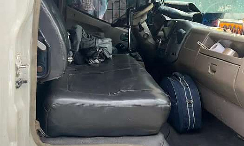 Vendo Foton...