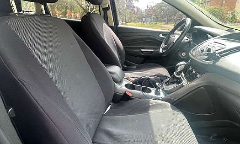 Ford Escape 2013 4X2...