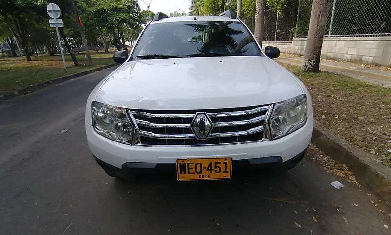 Renault Duster 2015...