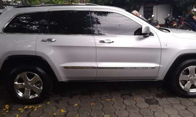 Venta Grand Cherokee...