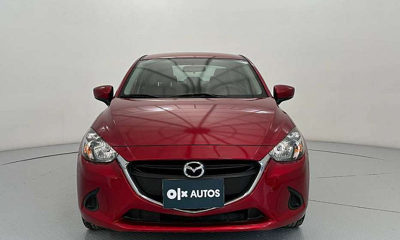 Mazda 2 Sedan...