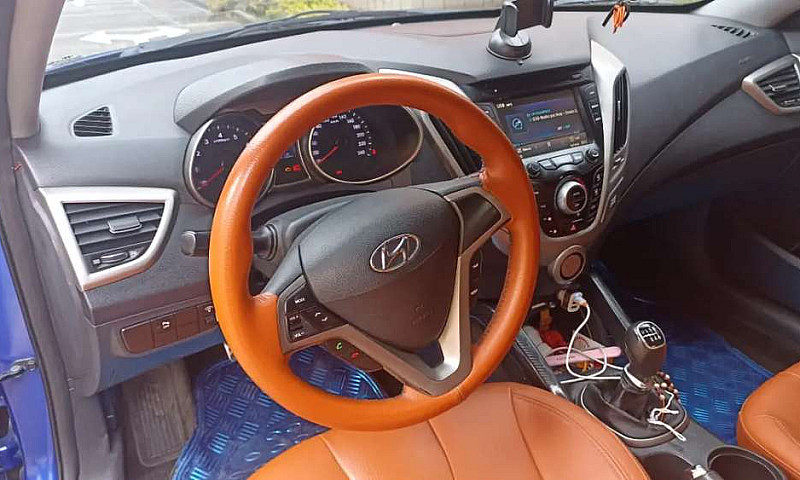 Hyundai Velostar...