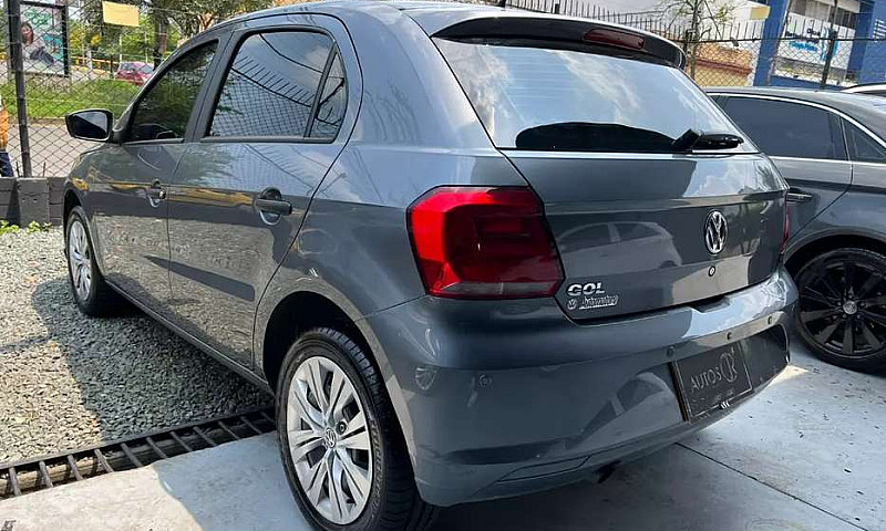 Volkswagen Gol...